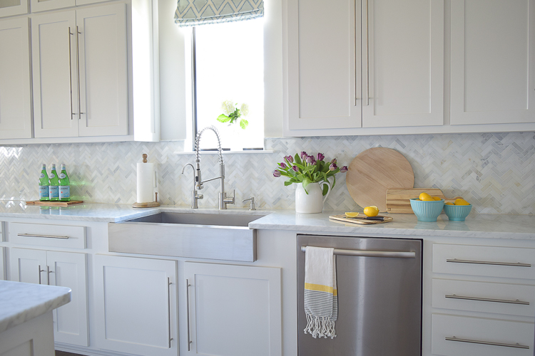 carrara marble white herringbone backsplash-1