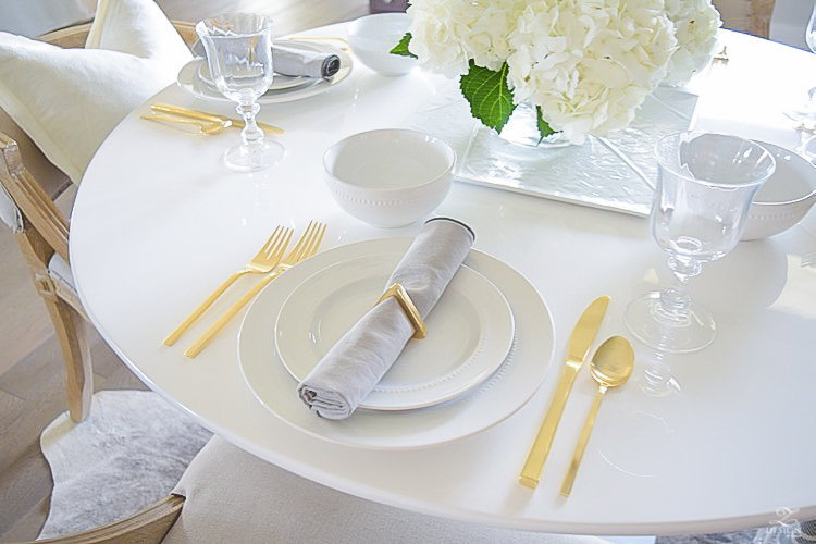 ZDesign Simple Summer White Table Scape-1-5