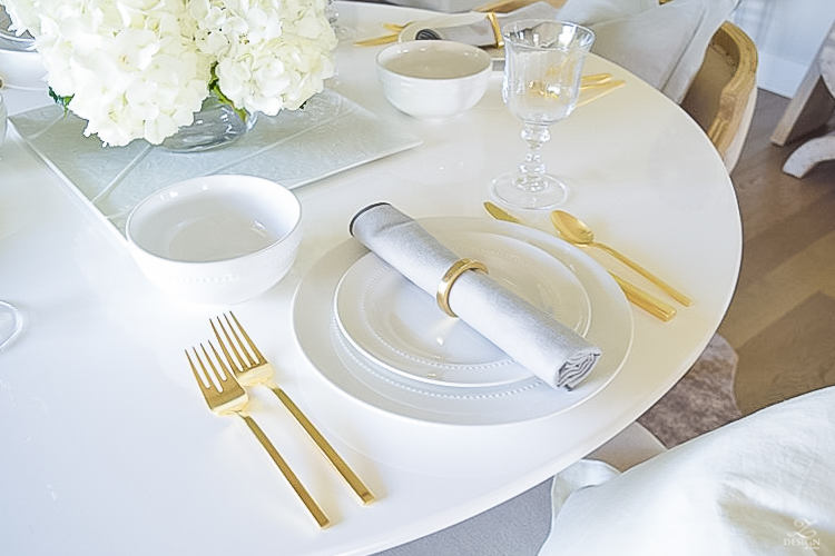 ZDesign Simple Summer White Table Scape-3