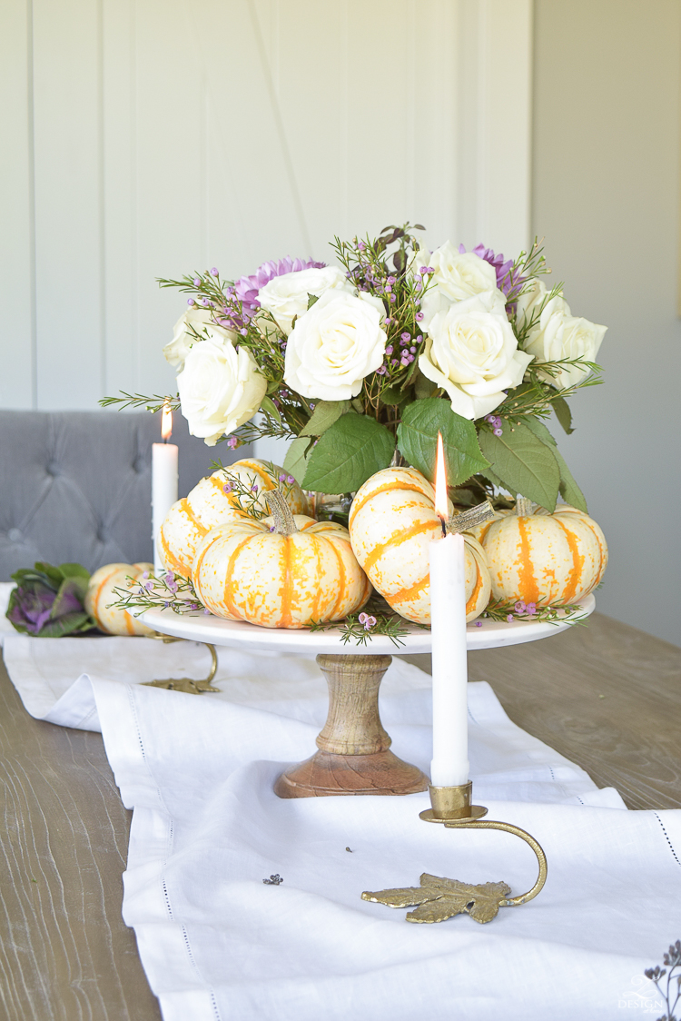 easy-fall-pumpkin-centerpiece-white-linen-table-runner-brass-leaf-candlesticks-dining-room-4