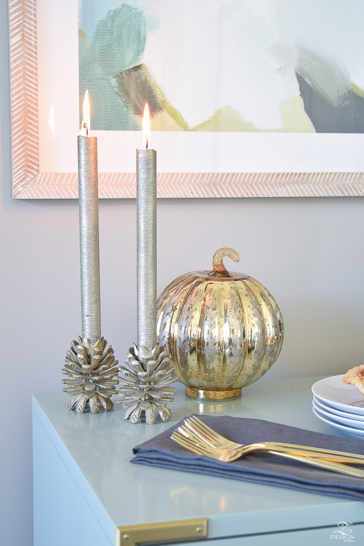 thanksgiving-table-scape-with-fruit-and-candles-count-your-blessings-plate-1