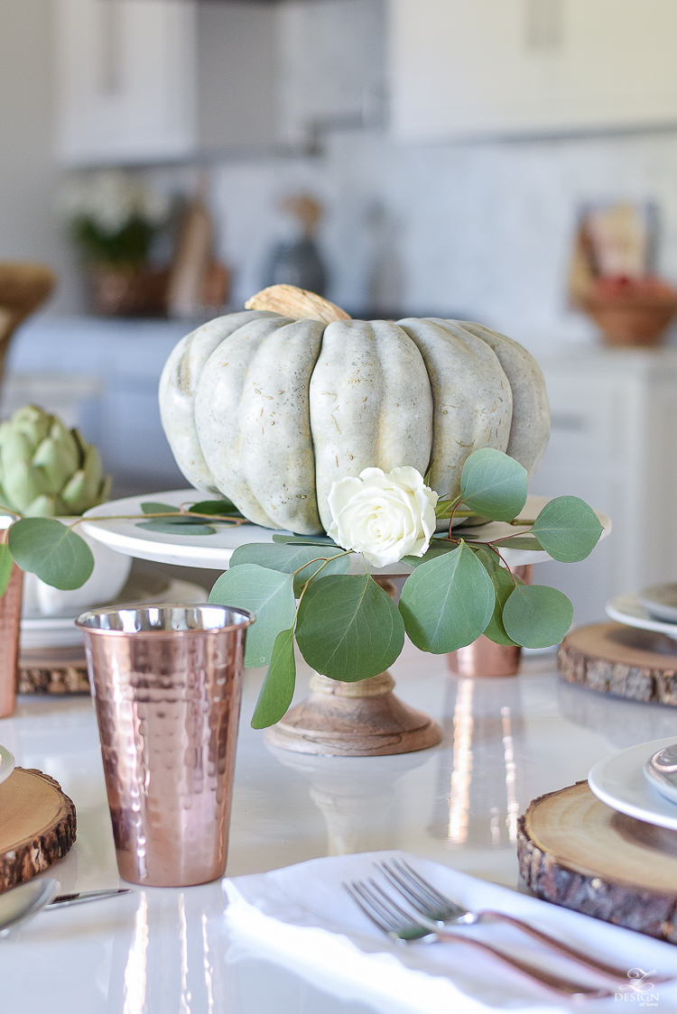 wood-slice-place-mat-white-tulip-table-copper-flatware-copper-tumbler-white-modern-farmhouse-kitchen-thanksgiving-entertaining-table-scape-3