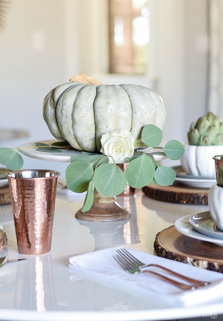 wood-slice-place-mat-white-tulip-table-copper-flatware-copper-tumbler-white-modern-farmhouse-kitchen-thanksgiving-entertaining-table-scape-5