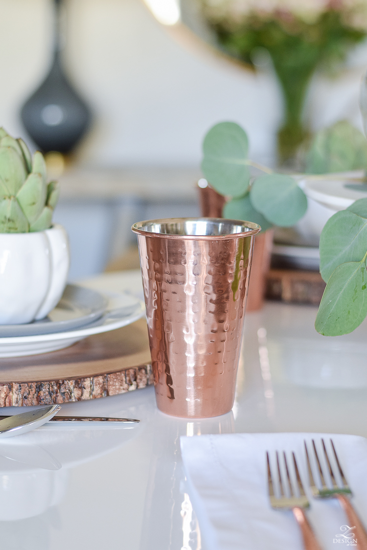 wood-slice-place-mat-white-tulip-table-copper-flatware-copper-tumbler-white-modern-farmhouse-kitchen-thanksgiving-entertaining-table-scape-7