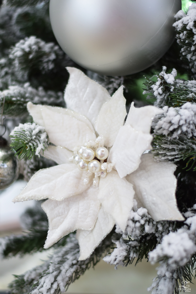 chirstmas-bedroom-home-tour-mercury-glass-ornaments-modern-gift-wrap-white-rose-with-juniper-garland-over-heardboard-2