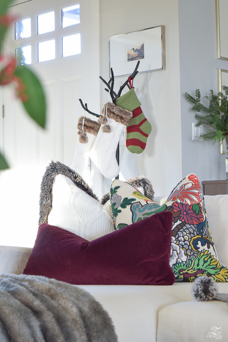 christmas-home-tour-white-slipcovered-couch-christmas-decor-transitoinal-livign-room-3