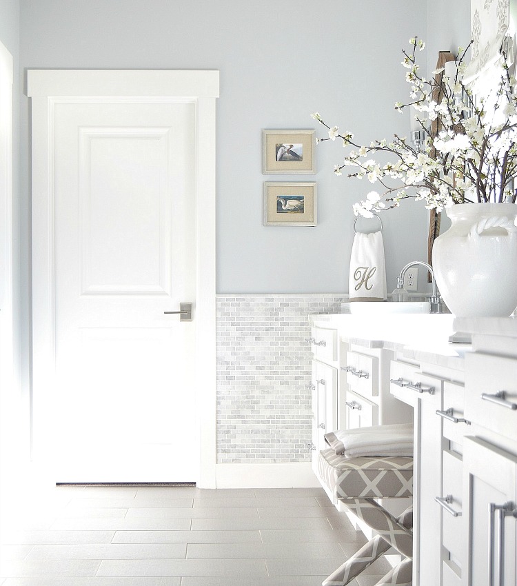 Benjamin moore store silver gray