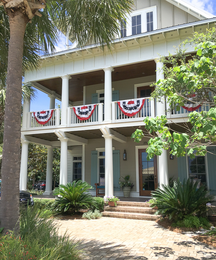 review of seaside and watercolor fl home in seaside fl coastal cottage design 4th of july banner decor-1