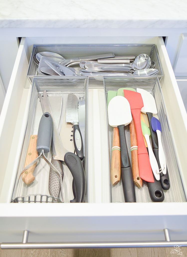 Ideas to organize your kitchen drawers + the best tools to help you organnize- Zdesign At Home