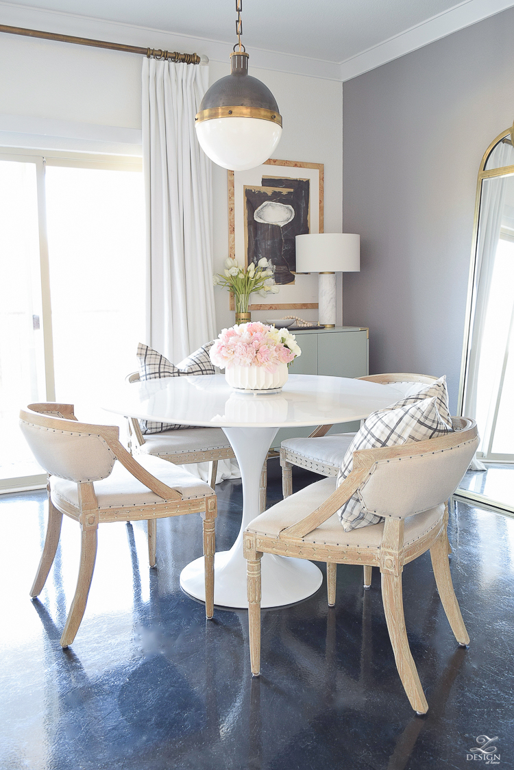 How to avoid the winter decor blues + a winter home tour