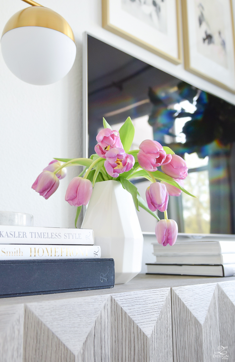 Decked & Styled Spring Tour - Fresh pink tulips in modern white faceted vase