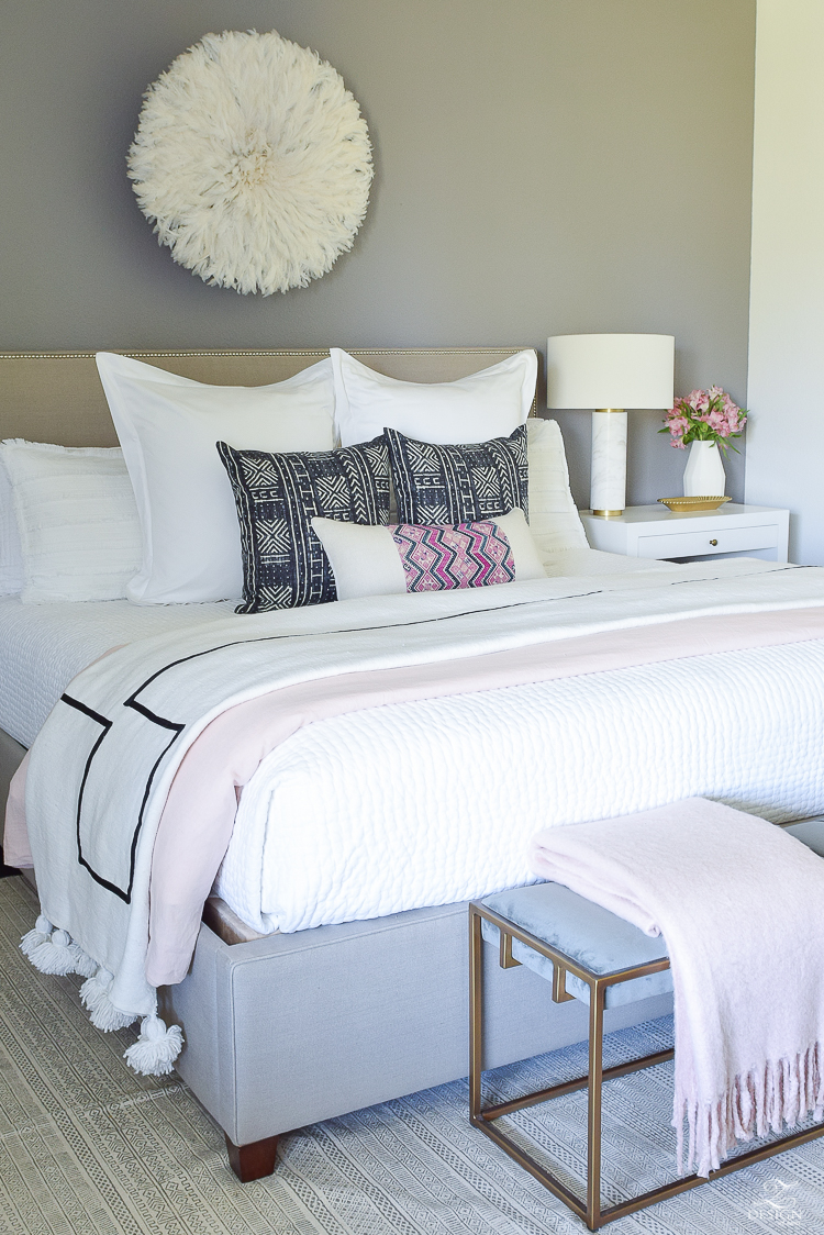 Shades of Pink Spring Home Tour - ZDesign At Home