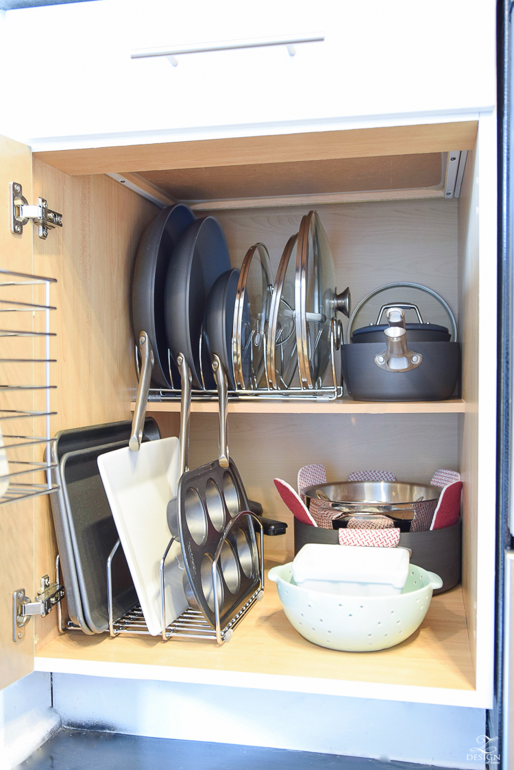 The best way to organize your pans and lids + product solutions