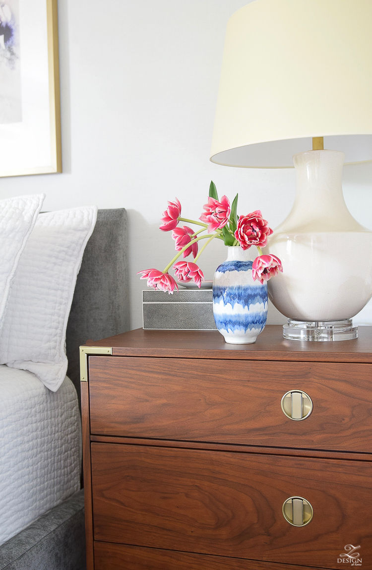 The best tips for styling and decorating your nightstands