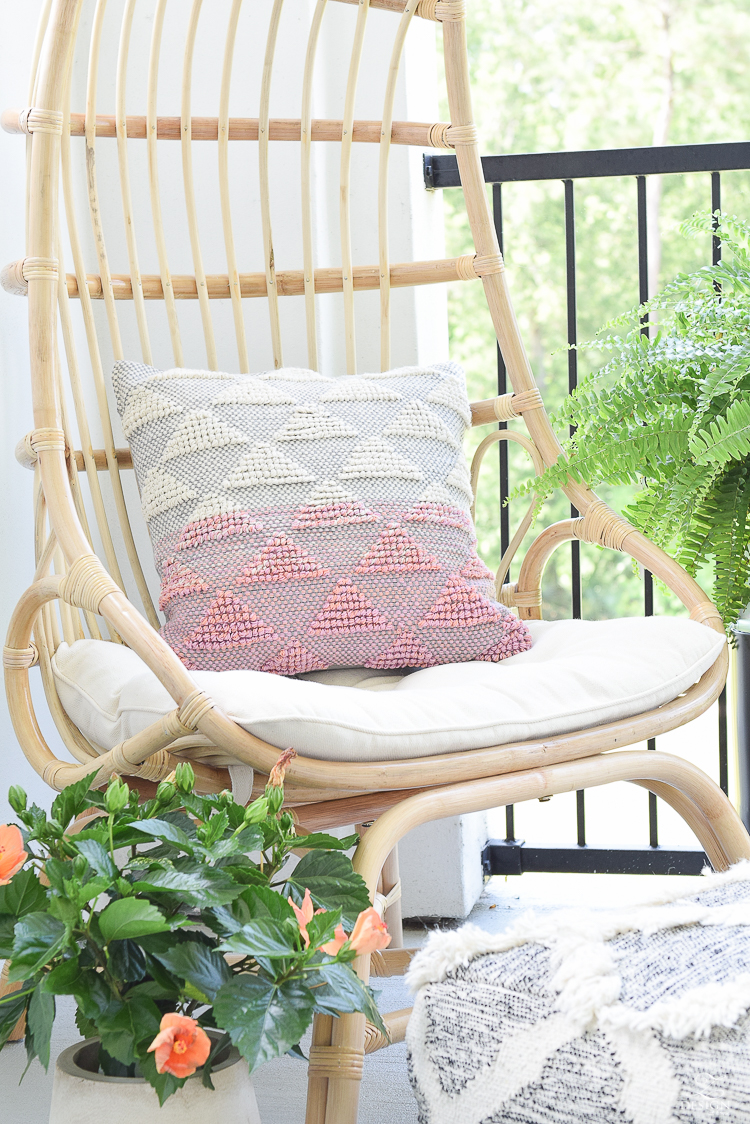 Boho Chic Summer Patio Tour