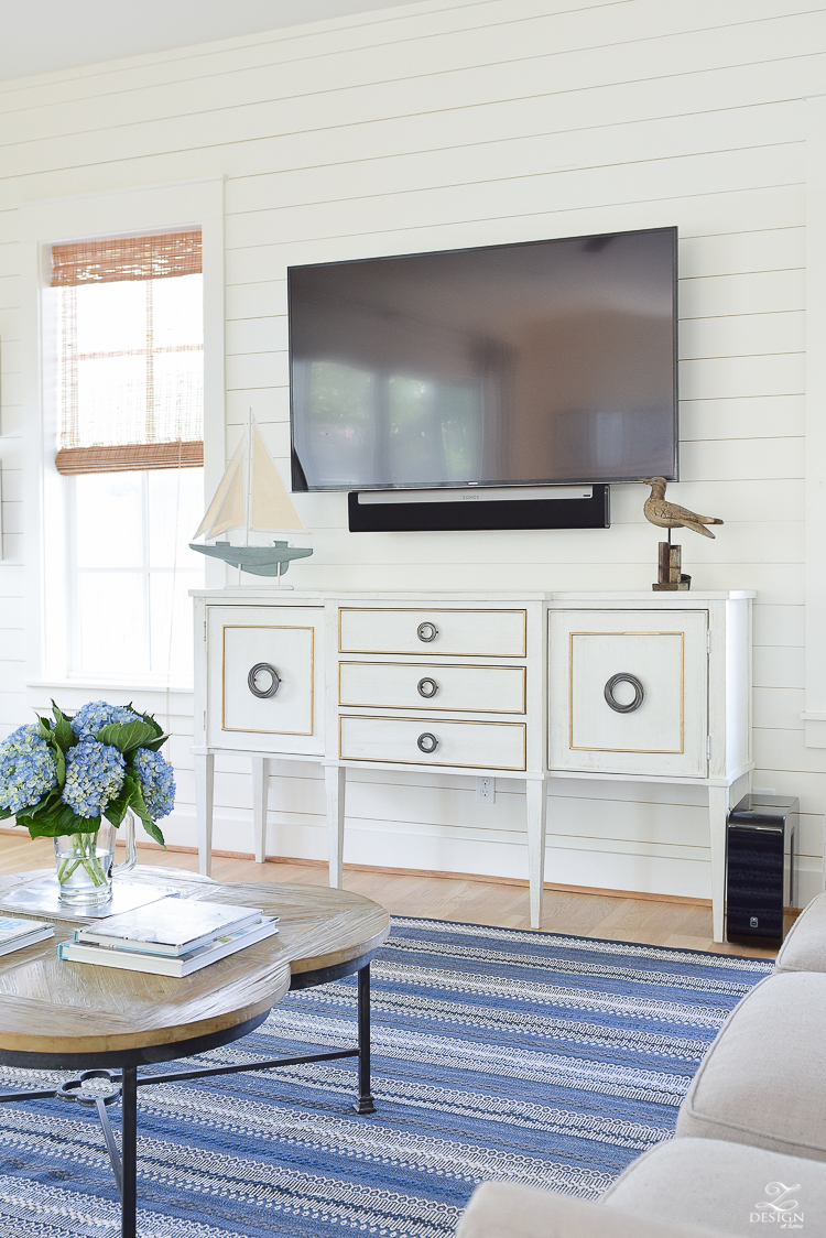 Beautiful Coastal Inspired Living Room in 30-A Florida