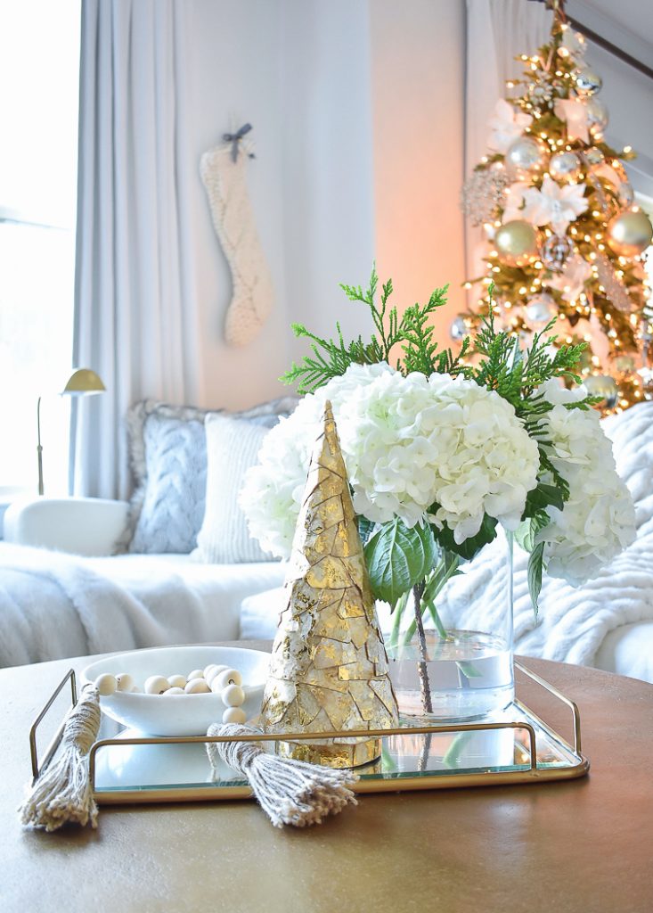 Styled For The Season Christmas Tour - Neutral Christmas Living ...