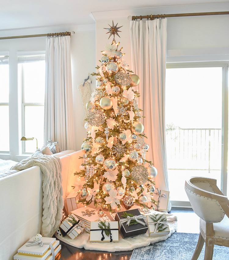 Styled For The Season Christmas Tour – Neutral Christmas Living & Dining Room
