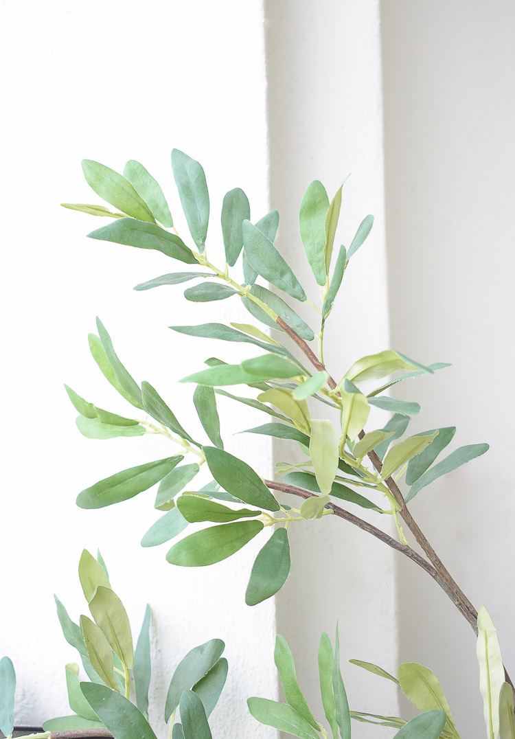 The best faux olive trees + reviews