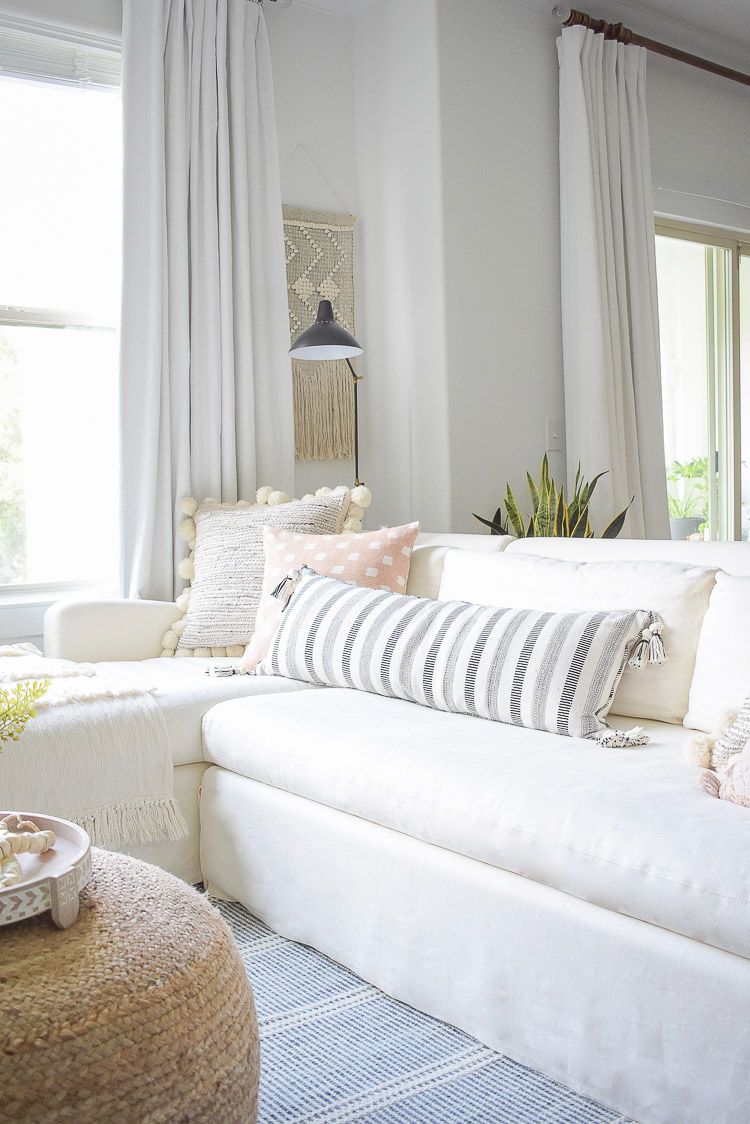 Black and white pom pom tassel pillows, summer living room home tour