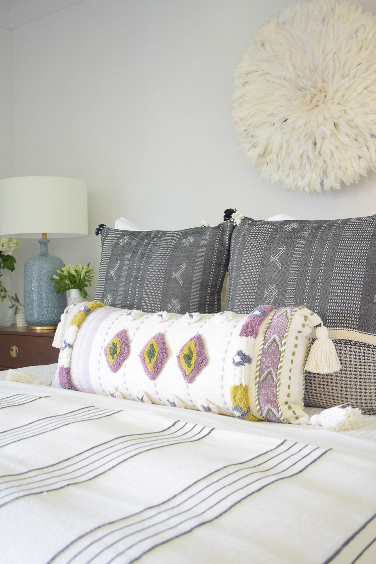 Zdesign At Home - Boho chic summer bedroom tour, tassel xl lumbar pillow