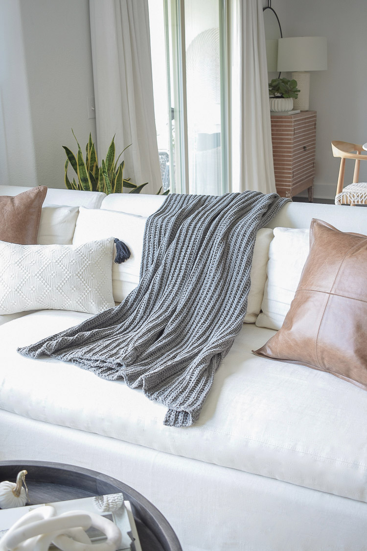 Chunky Wovens for Fall - Chunky gray chenille throw blanket 