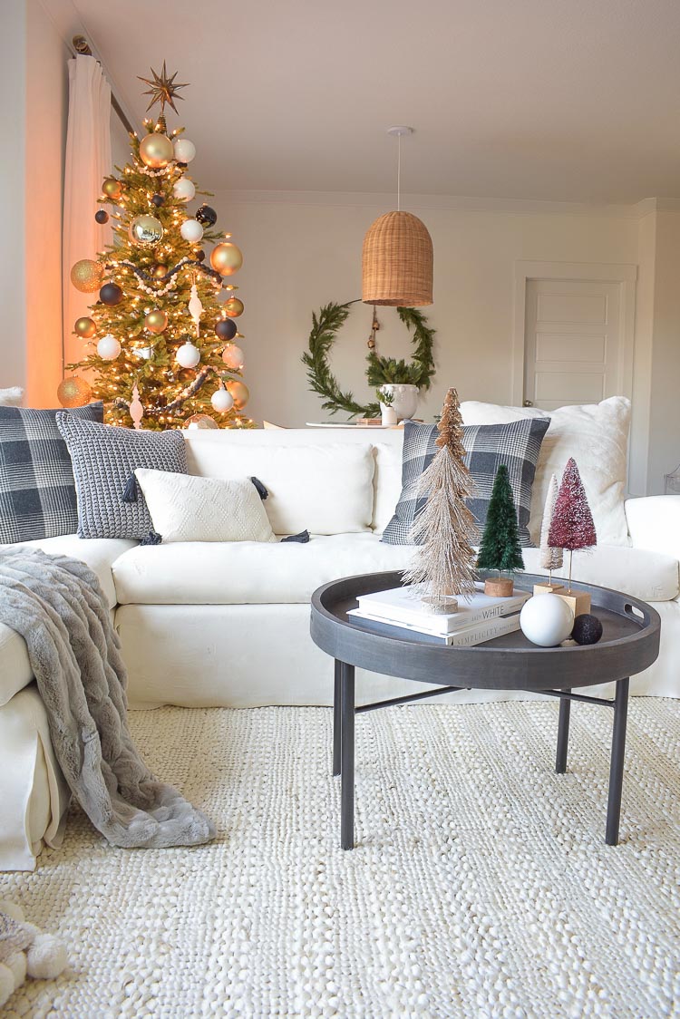 Black, white & gold modern Christmas living room tour