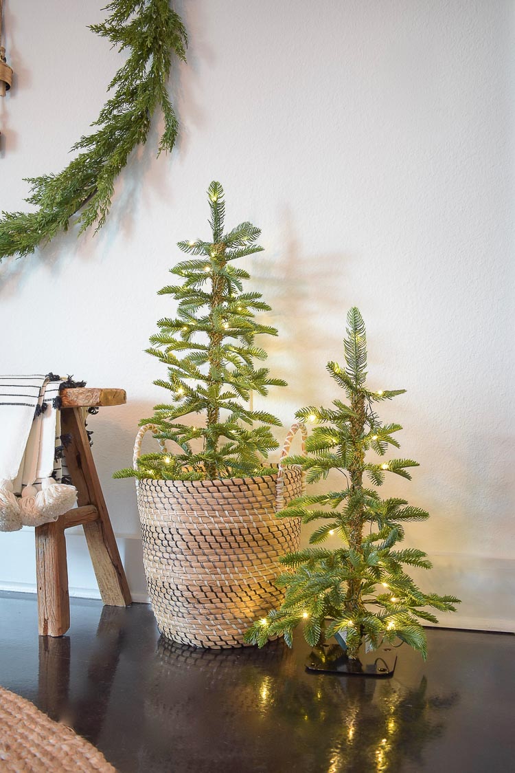 pre-lit table top trees 