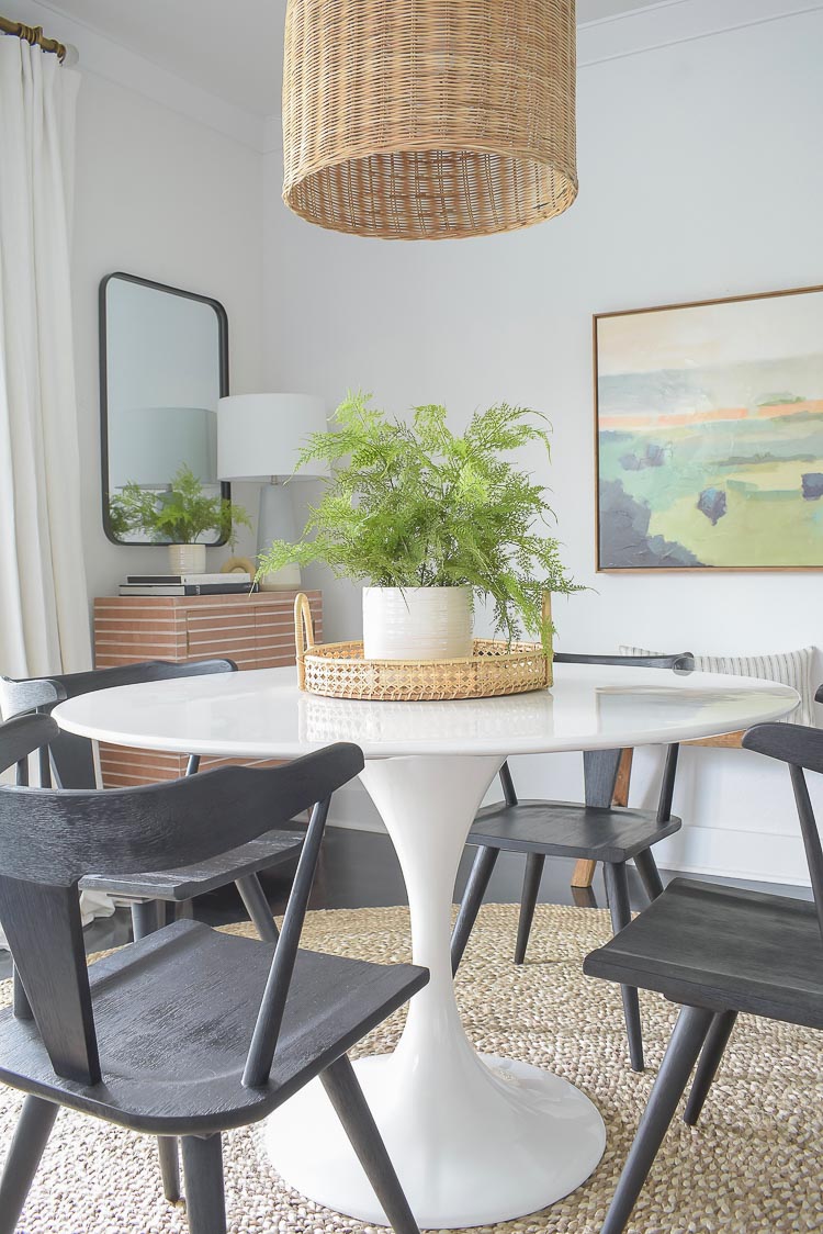 Spring dining room tour + new black dining chairs