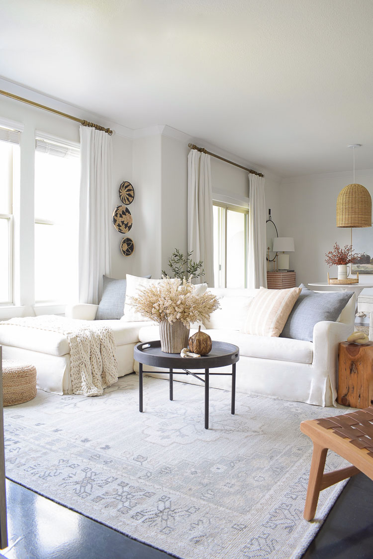 Neutral fall living room tour - vintage inspired neutral rug