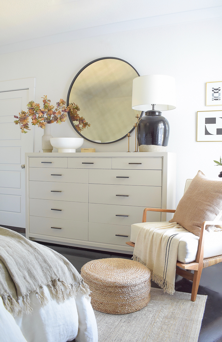 Layered, neutral fall bedroom - how to decorate your dresser