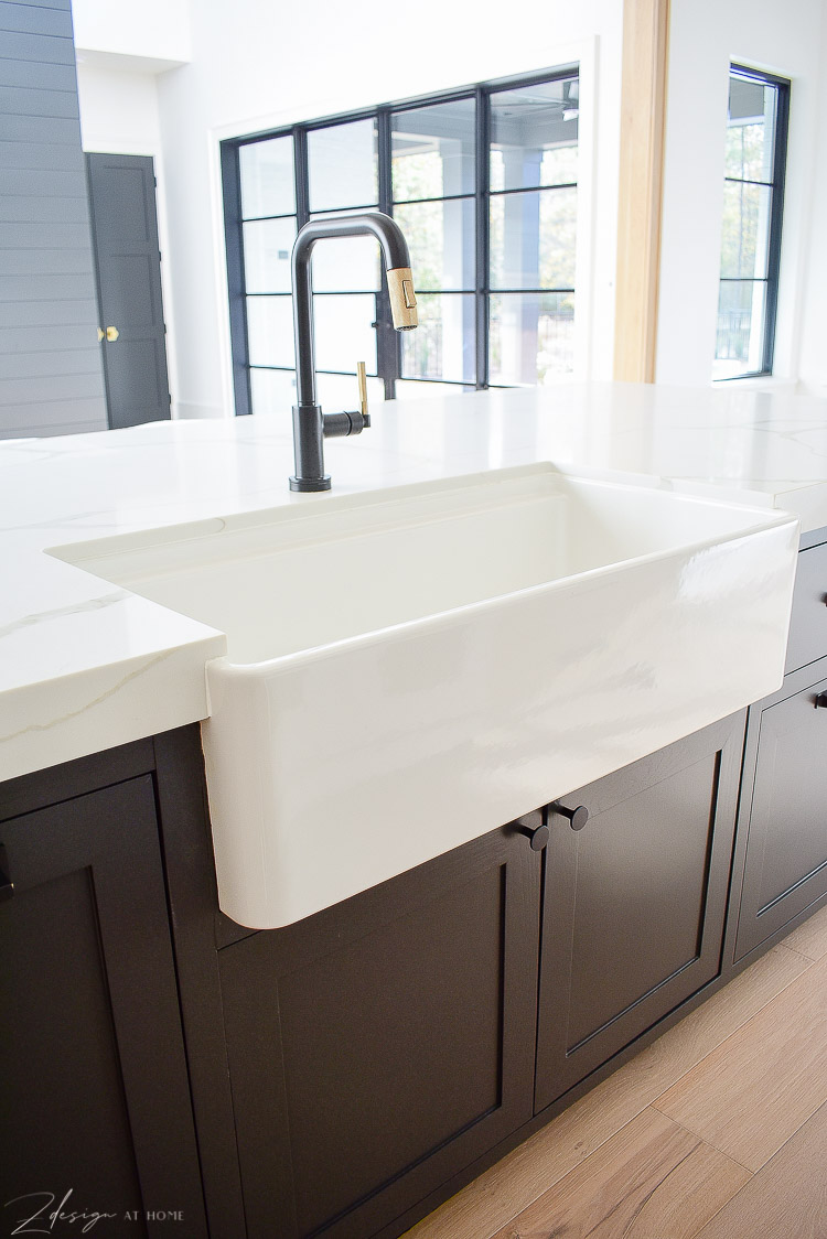 Blanco 36" farmhouse sink, black kitchen cabinets in island