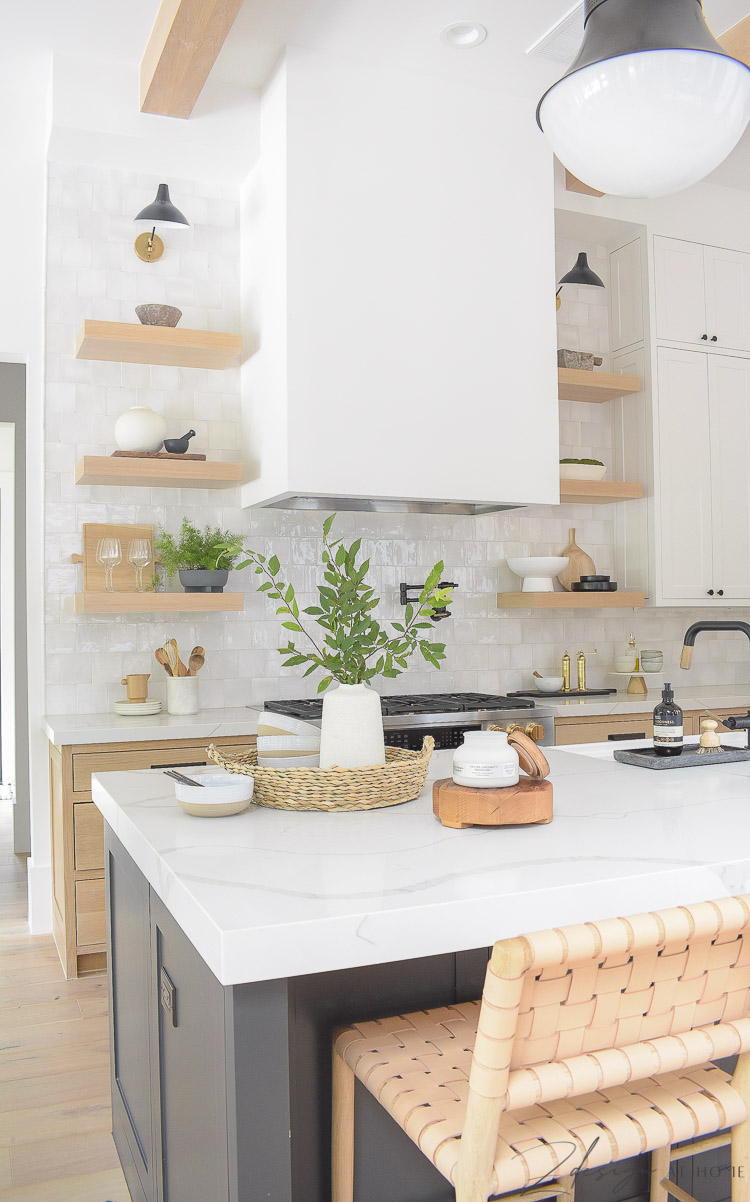 summer kitchen style and decor - how to style your kitchen island