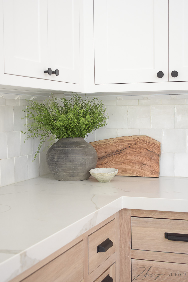 kitchen accessories - how to style kitchen countertops 