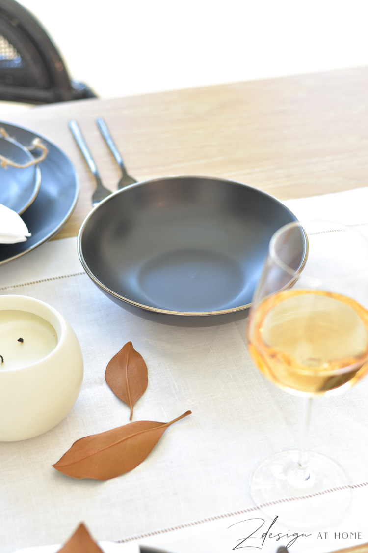 thyme & table black onyx dinnerware for thanksgiving modern table scape 