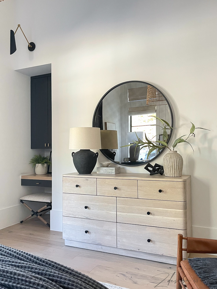 teenage boys bedroom - dresser and study nook